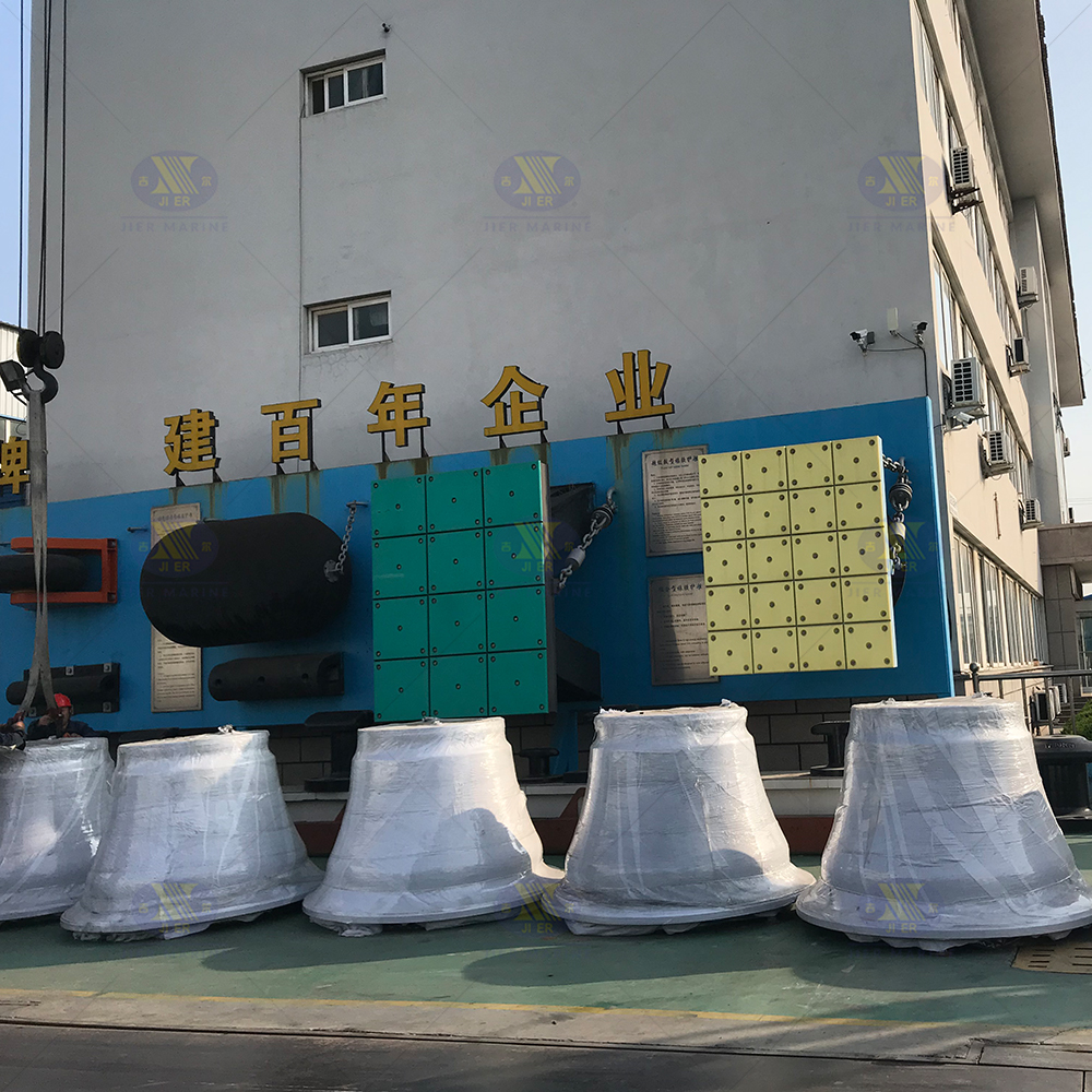 конусное крыло